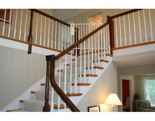 45 Warner Way Canton, MA 02021 - Photo 16 of 30 Gallery Image 16
