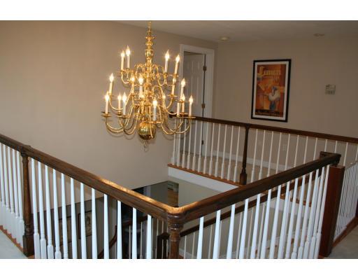 45 Warner Way Canton, MA 02021 - Photo 17 of 30 Gallery Image 17