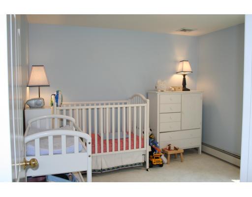 45 Warner Way Canton, MA 02021 - Photo 20 of 30 Gallery Image 20