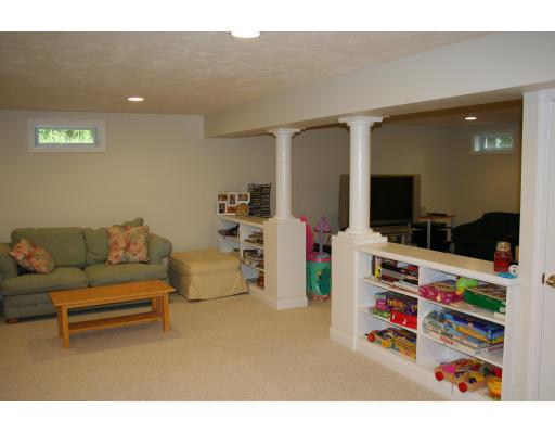 45 Warner Way Canton, MA 02021 - Photo 29 of 30 Gallery Image 29
