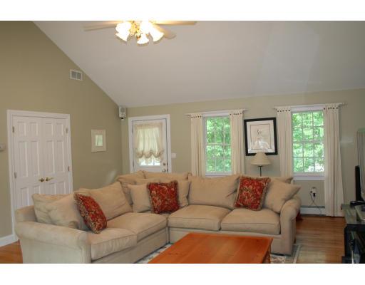 45 Warner Way Canton, MA 02021 - Photo 5 of 30 Gallery Image 5