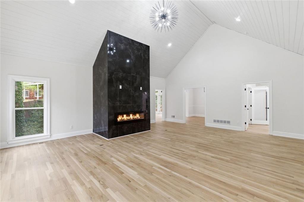 7170 Riverside Drive Atlanta, GA 30328 - Photo 13 of 63 Gallery Image 13