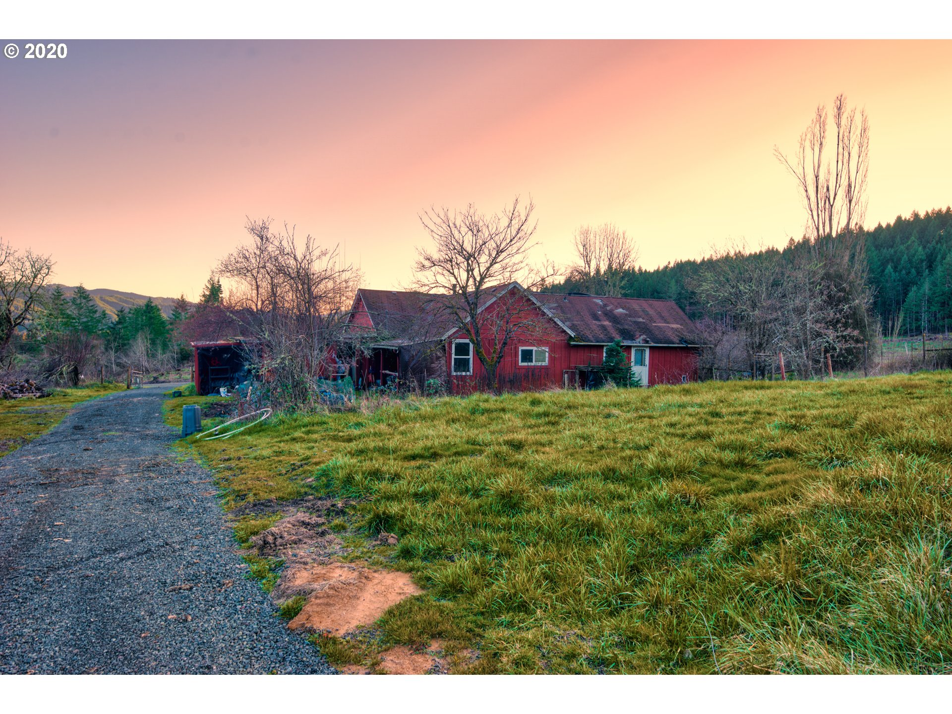 5168 Scotts Valley Road Yoncalla, OR 97499 - Photo 17 of 21