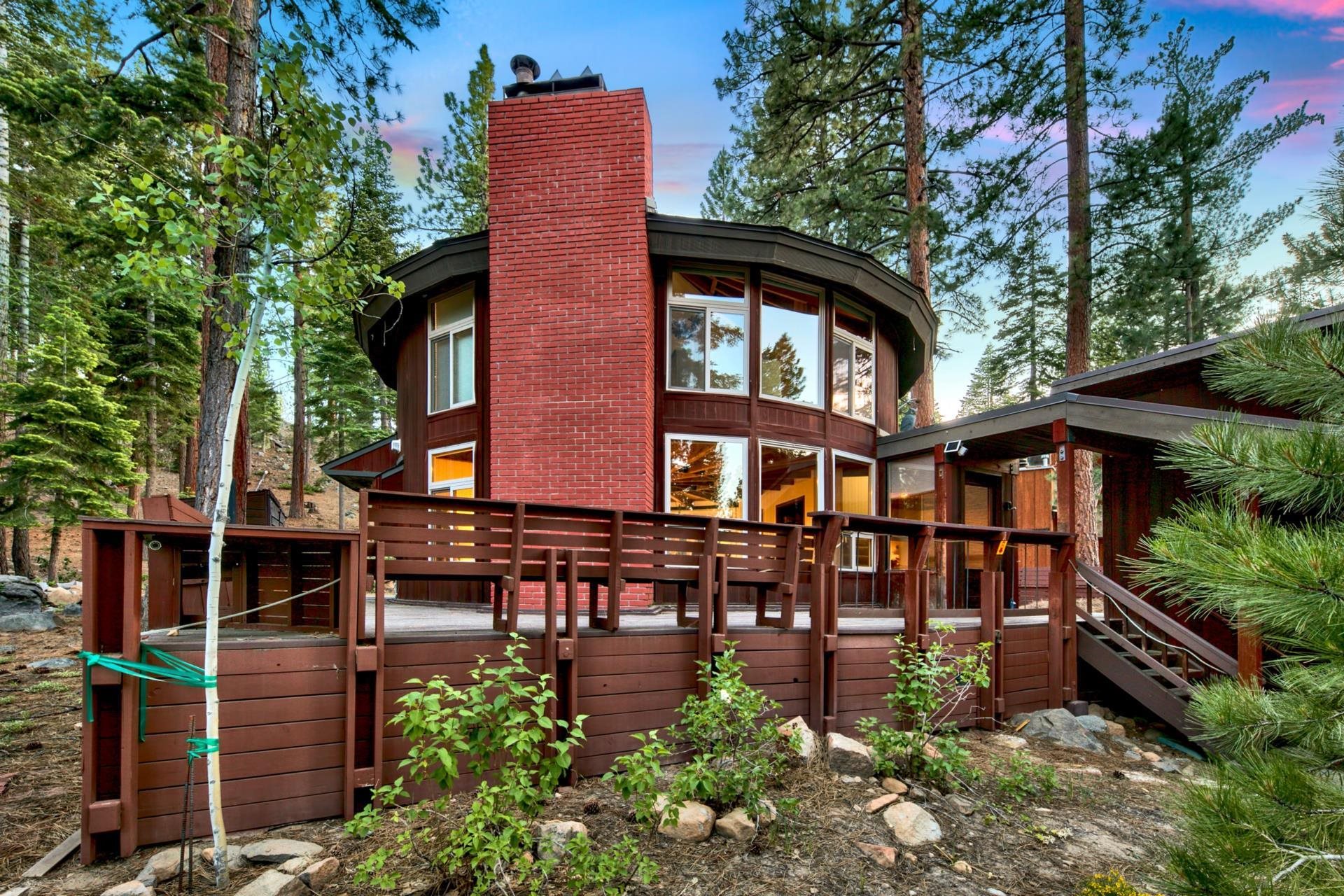 1625 Deer Path Truckee, CA 96161 - Photo 2 of 28 a pathway of a house with a yard