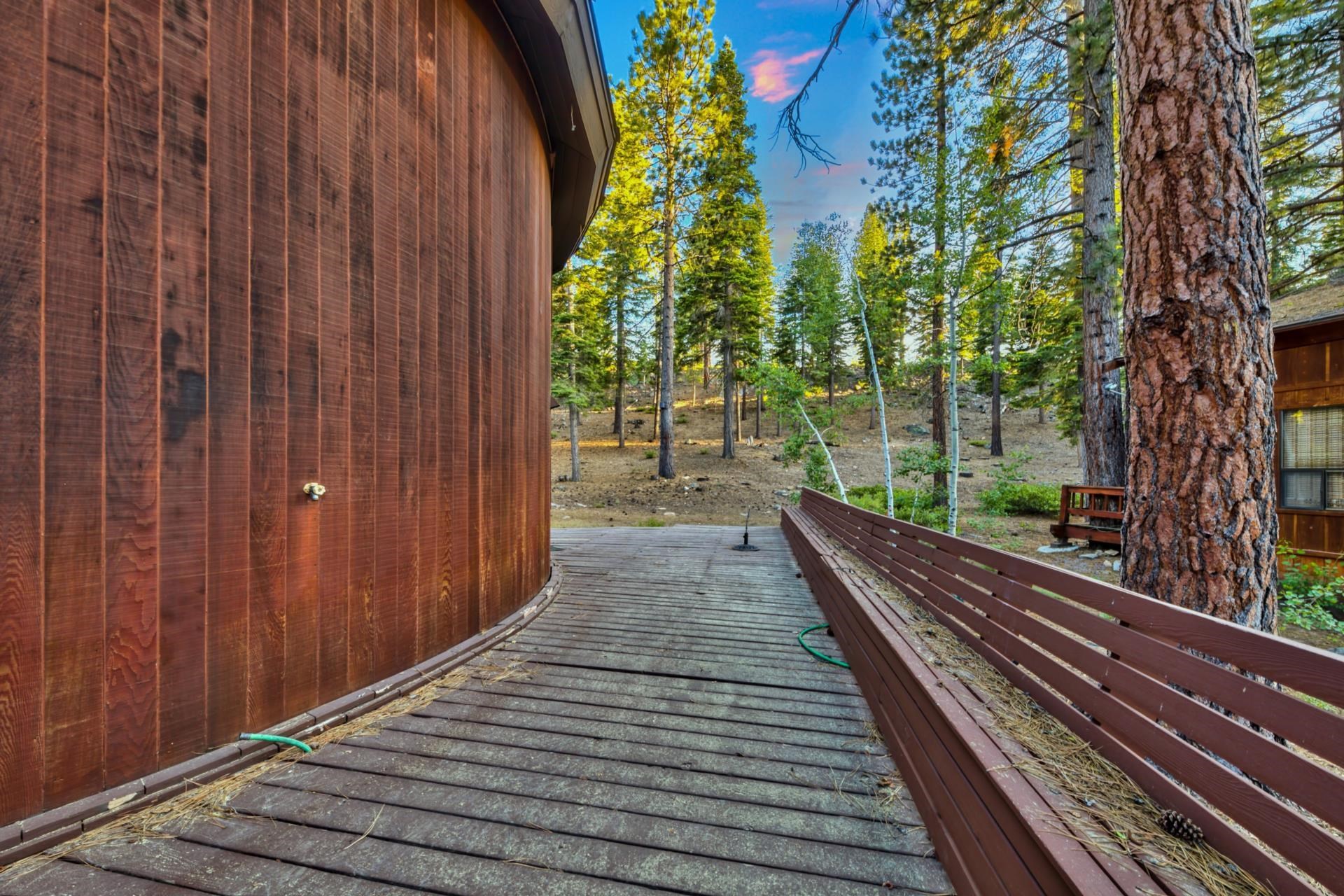 1625 Deer Path Truckee, CA 96161 - Photo 26 of 28 a view of a wooden balcony