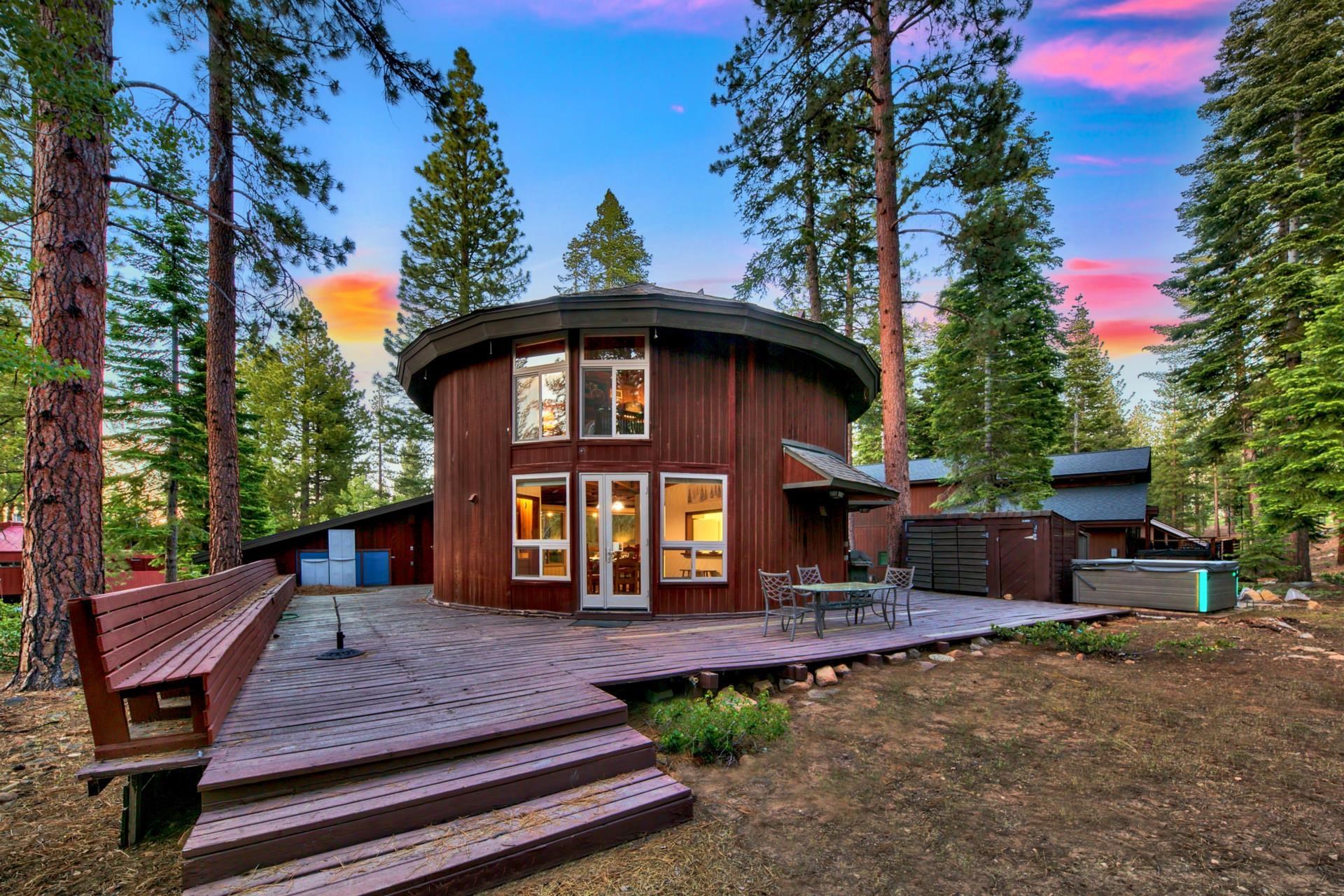 1625 Deer Path Truckee, CA 96161 - Photo 6 of 28 a front view of a house with a yard