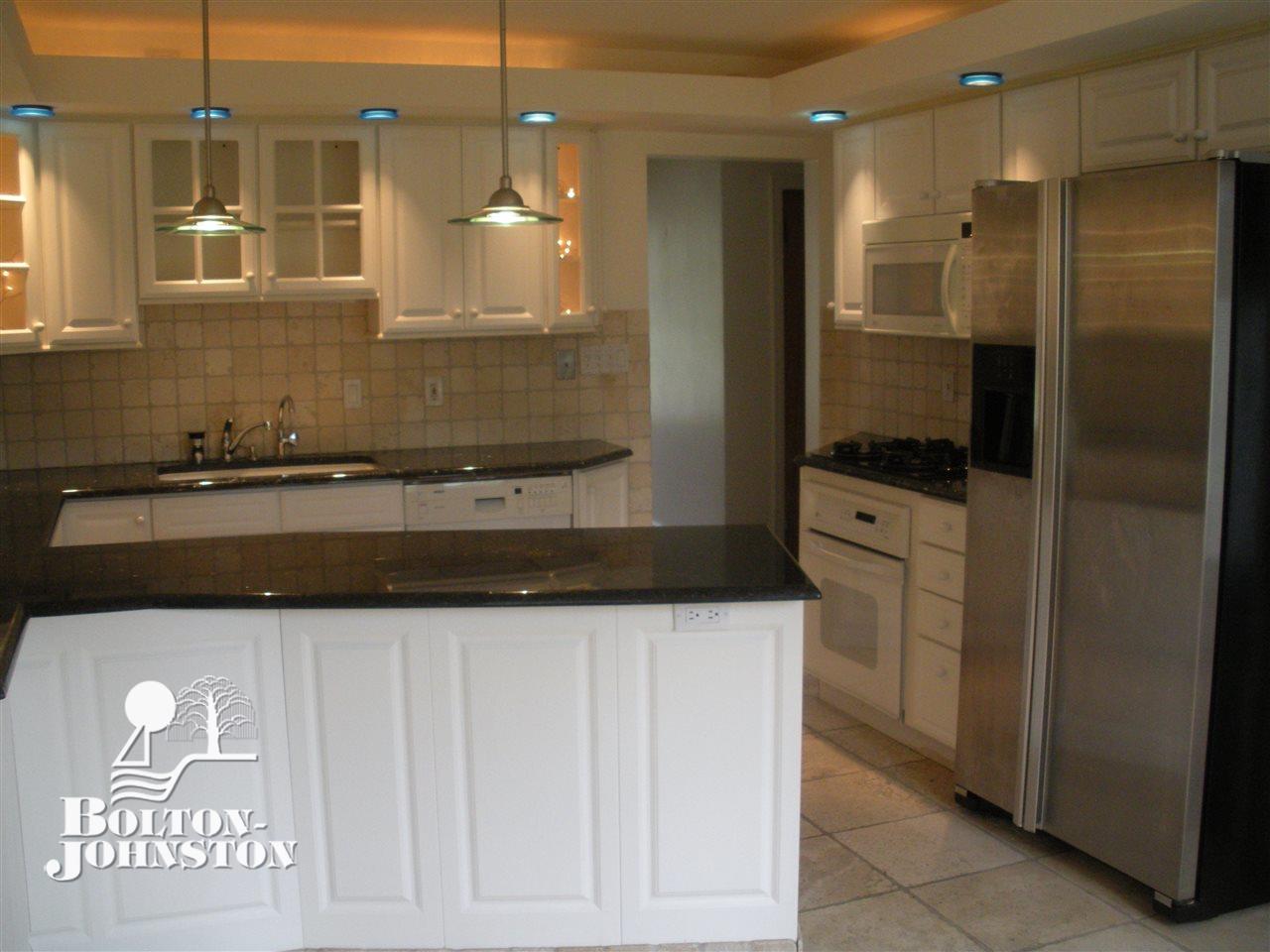 1497 Torrey Road Grosse Pointe, MI 48236 - Photo 10 of 49 31319575-9.JPG