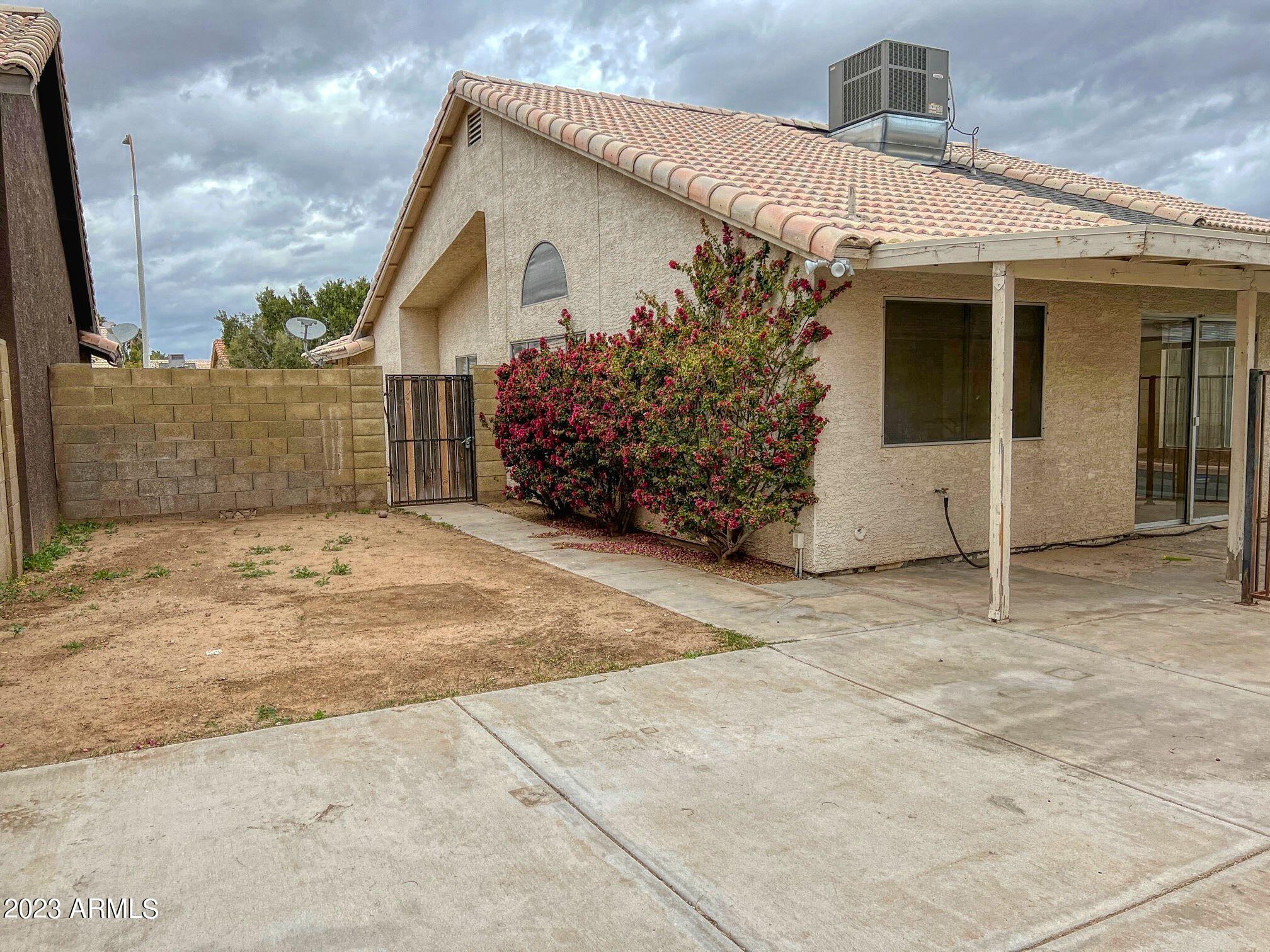 1729 East Fremont Road Phoenix, AZ 85042 - Photo 16 of 18 Backyard 1