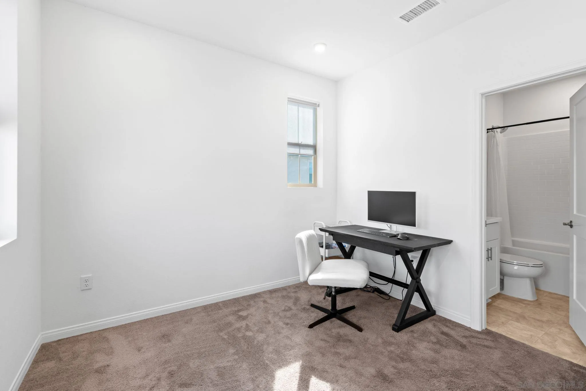 1549 Fig Tree Way Oceanside, CA 92056 - Photo 26 of 40