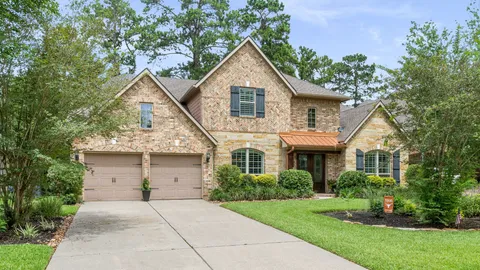 $900,000 | 23 Mariscal Place, The Woodlands, TX 77389
