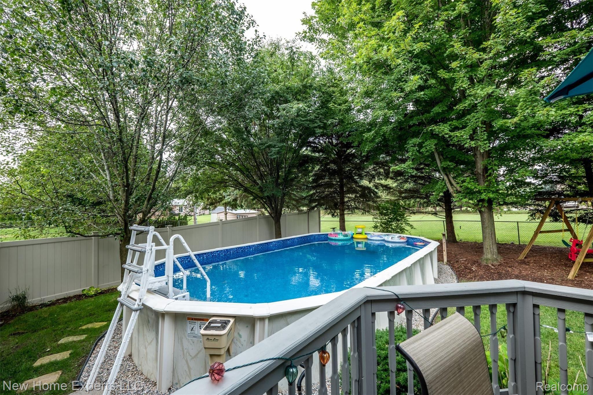 918 Bolinger Street Rochester, MI 48307 - Photo 43 of 44 918 Blonger St (48 of 53).jpg