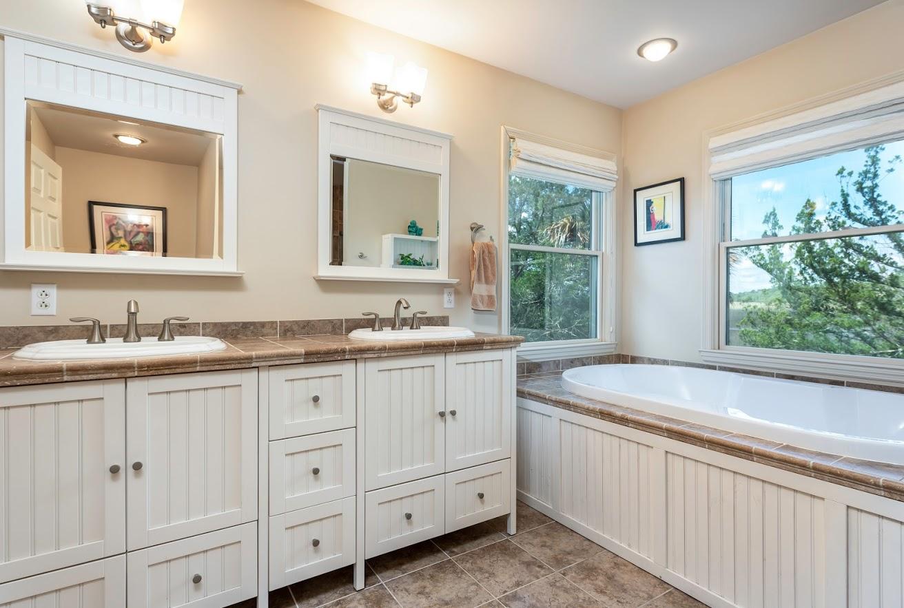 1402 Marshwind Island Road Awendaw, SC 29429 - Photo 11 of 33 Large Master Bath