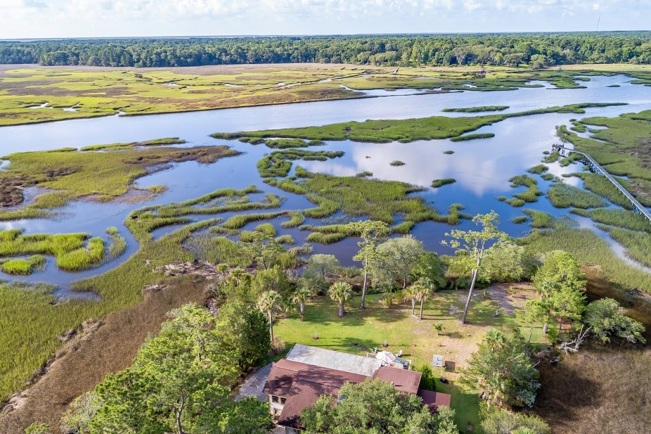 1402 Marshwind Island Road Awendaw, SC 29429 - Photo 24 of 33 Expansive views