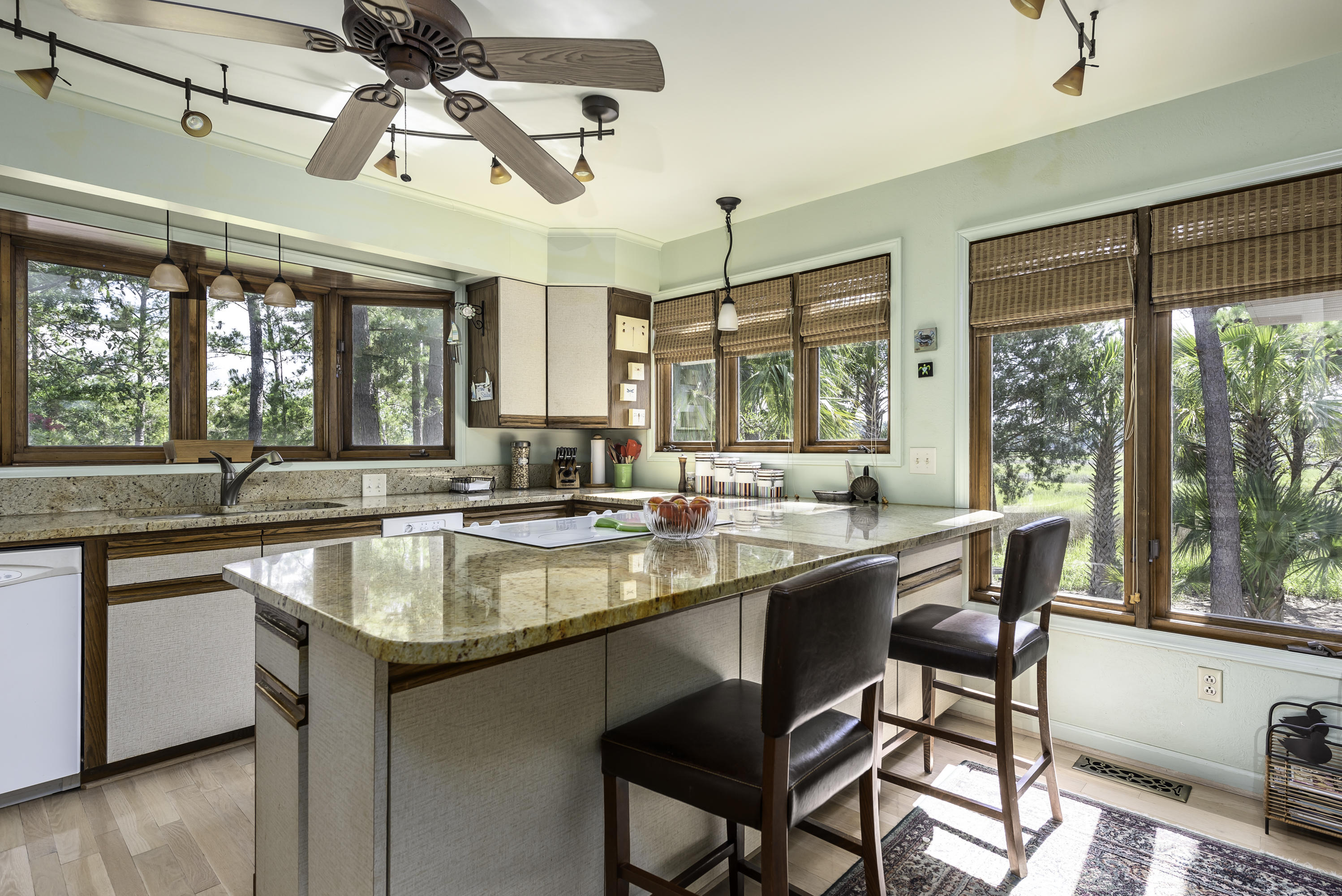 1402 Marshwind Island Road Awendaw, SC 29429 - Photo 6 of 33 Bright kitchen with granite countertops