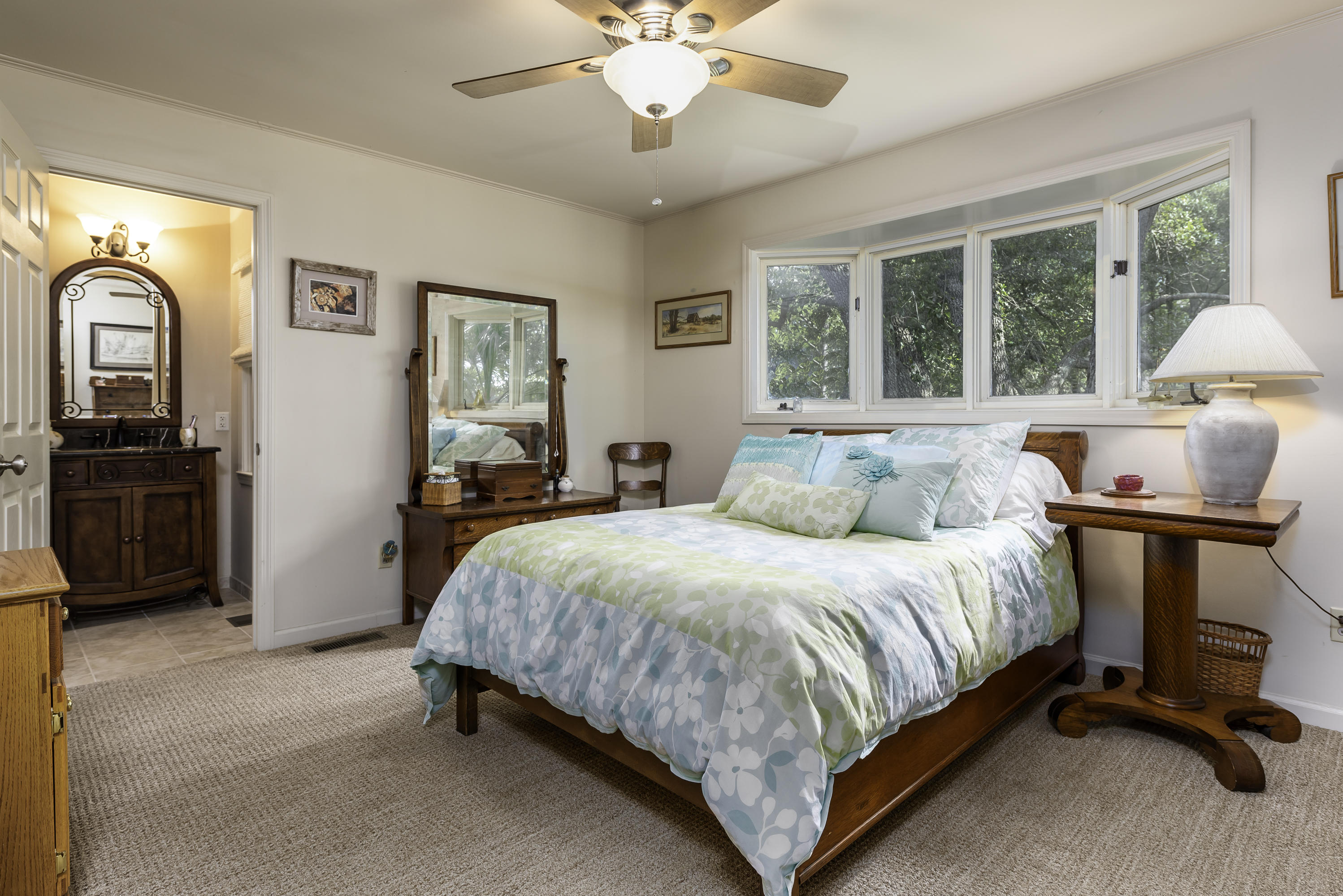 1402 Marshwind Island Road Awendaw, SC 29429 - Photo 7 of 33 Large guest bedroom with private bath