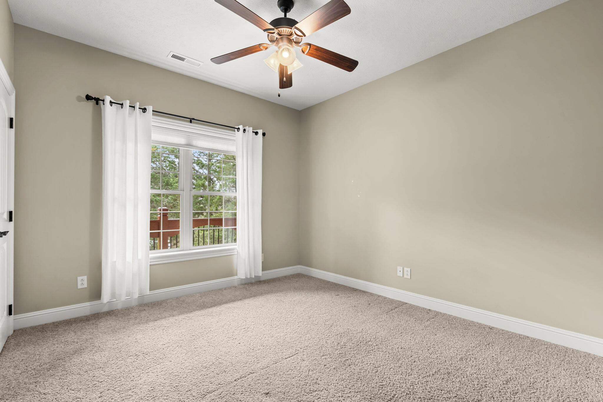 512 Silverwood Place Reeds Spring, MO 65737 - Photo 37 of 84 Bedroom 2