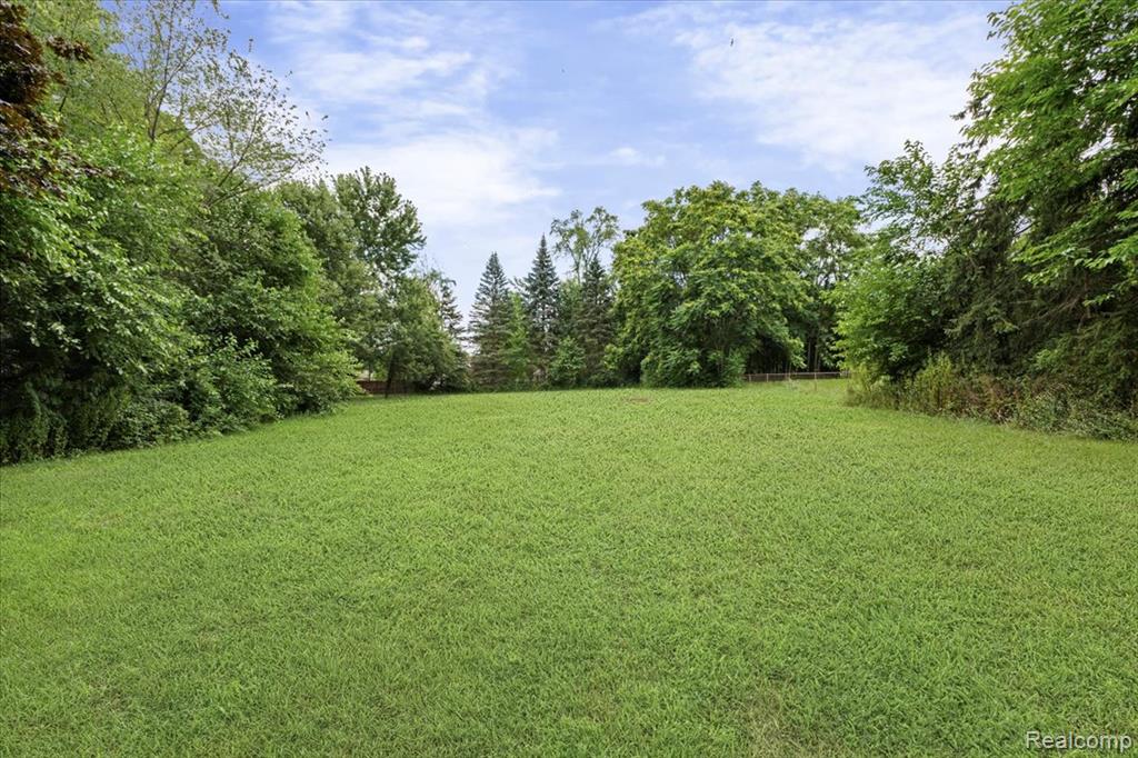 8344 Millis Road Utica, MI 48317 - Photo 28 of 28 Gallery Image 28