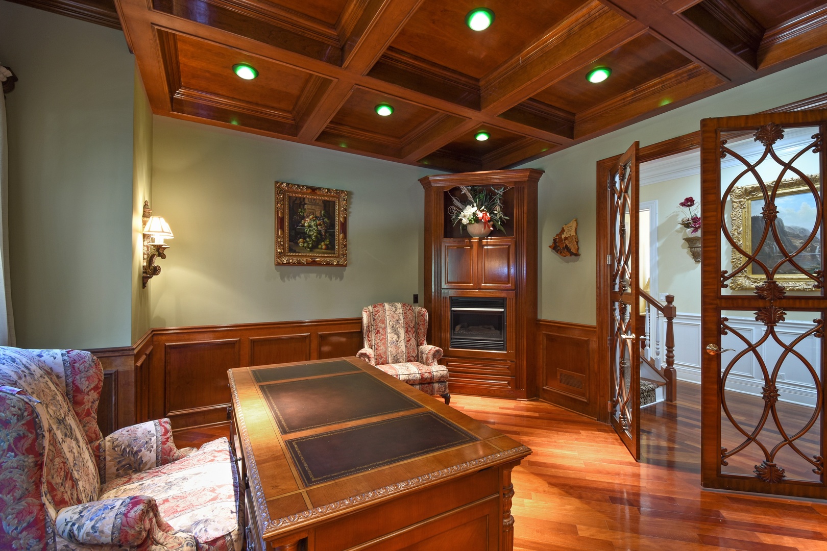 595 Plum Tree Road Barrington Hills, IL 60010 - Photo 15 of 46 a living room with furniture