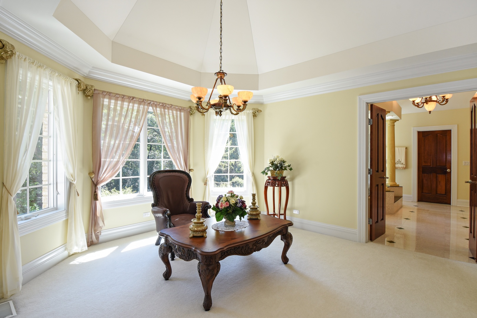 595 Plum Tree Road Barrington Hills, IL 60010 - Photo 18 of 46 a living room with furniture and a large window