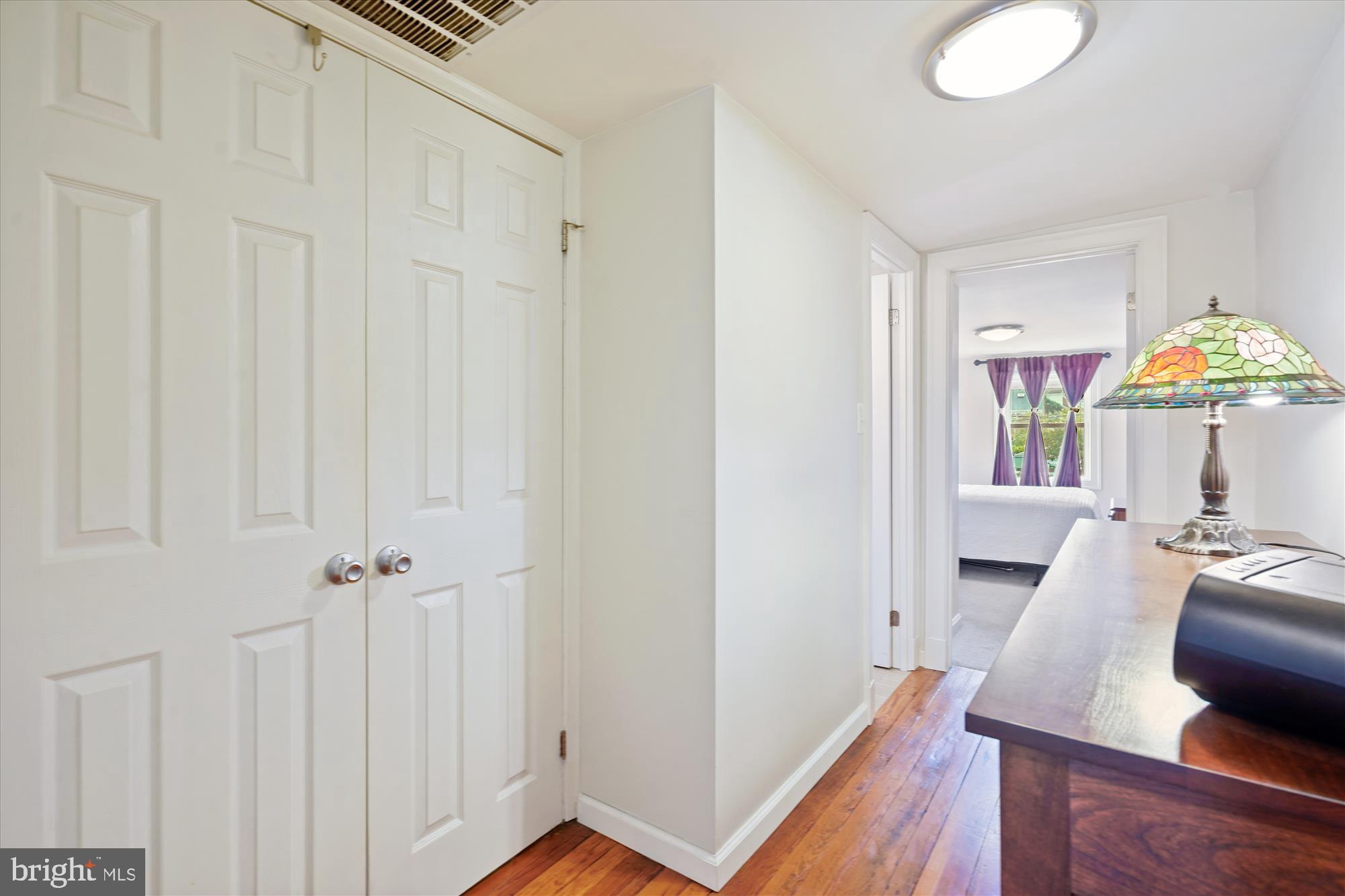 908 Pendleton Street Alexandria, VA 22314 - Photo 19 of 35 Hallway
