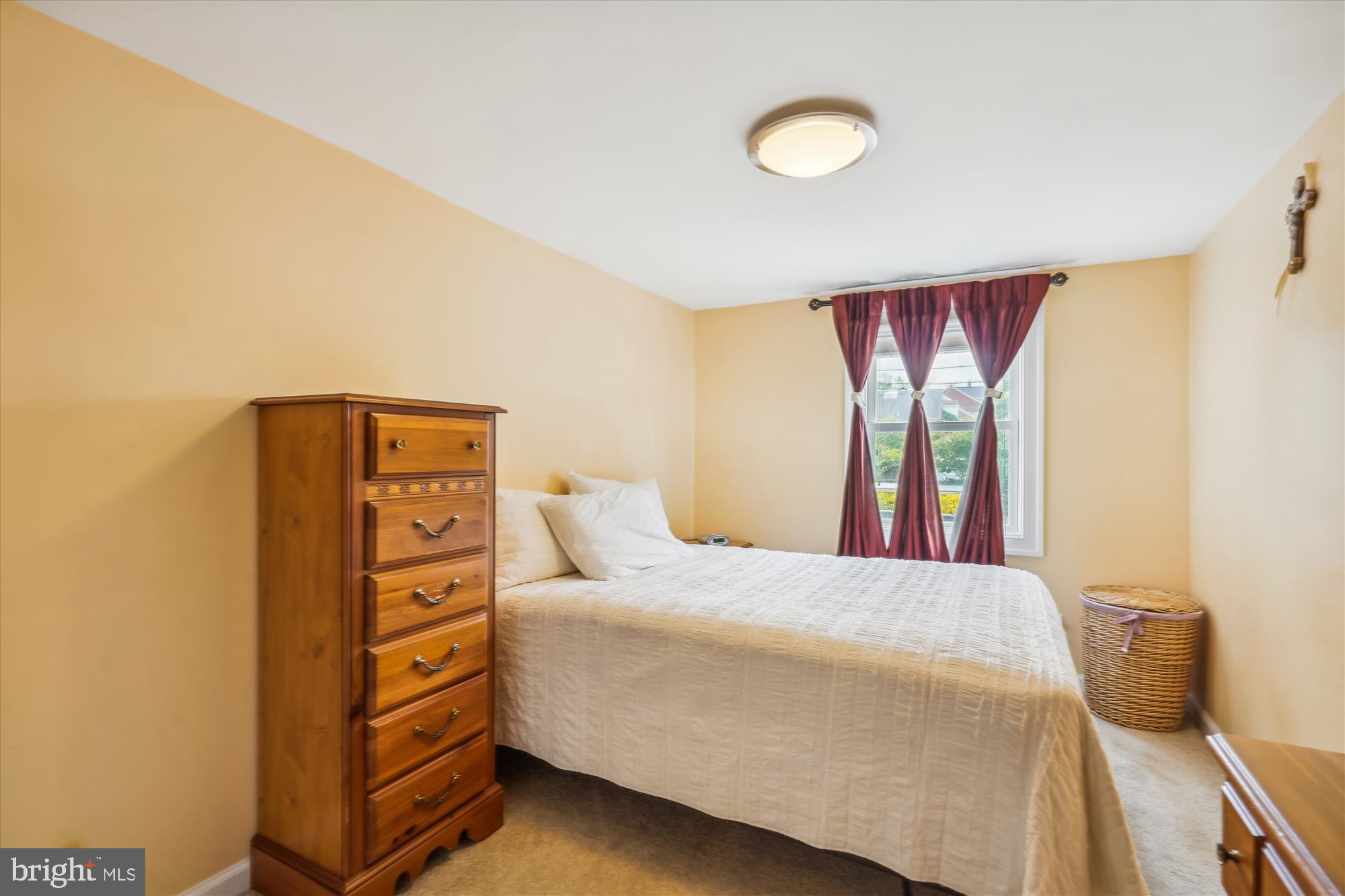 908 Pendleton Street Alexandria, VA 22314 - Photo 22 of 35 Bedroom 2