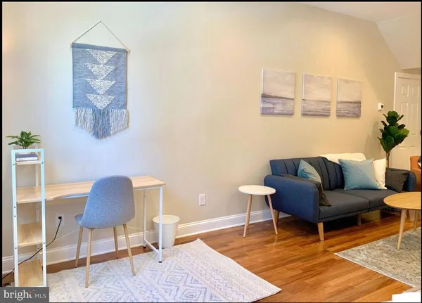 $1,400 | 1404 South 2nd Street, Unit 1, Philadelphia, PA 19147