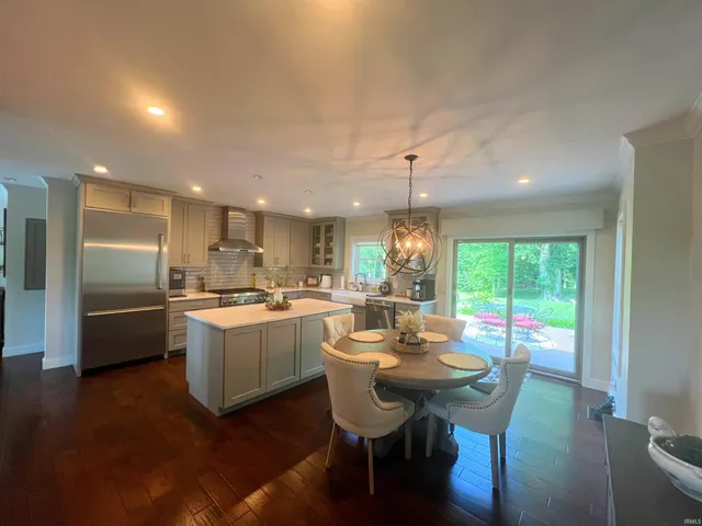 $499,900 | 2 Green Acres Road, Washington, IN 47501