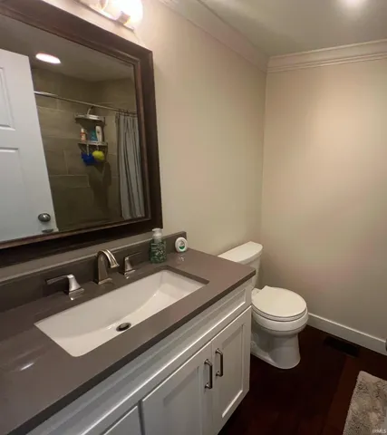 $499,900 | 2 Green Acres Road, Washington, IN 47501