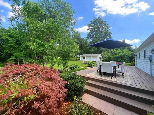 $499,900 | 2 Green Acres Road, Washington, IN 47501