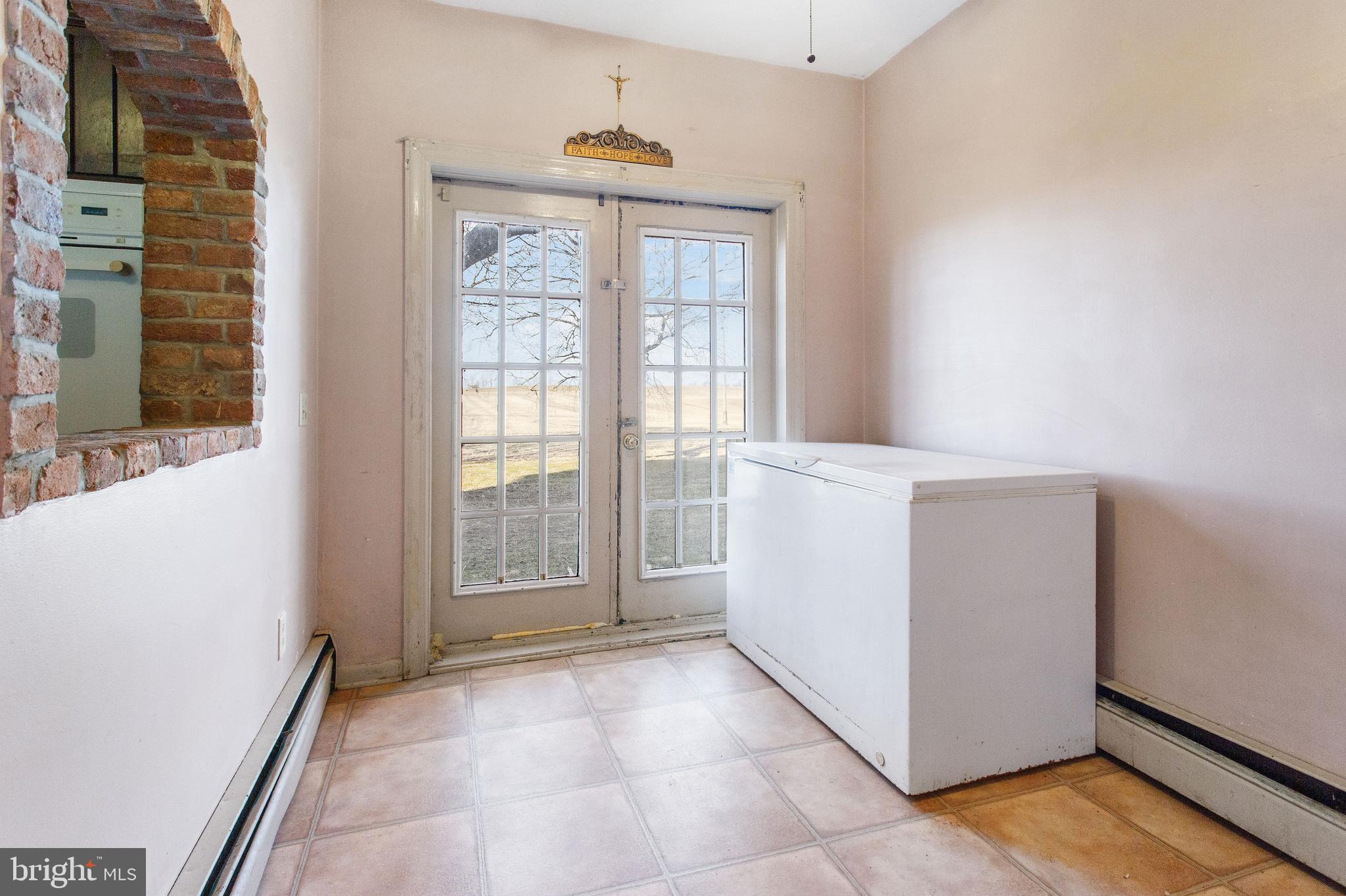 1120 Hanover Pike Littlestown, PA 17340 - Photo 13 of 50