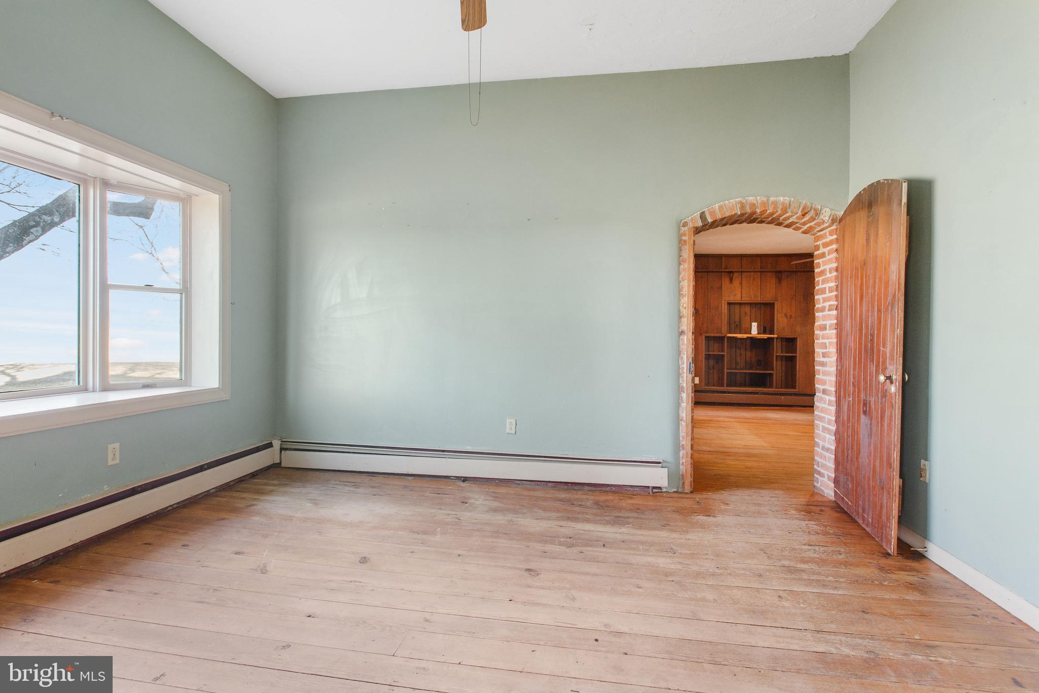 1120 Hanover Pike Littlestown, PA 17340 - Photo 7 of 50