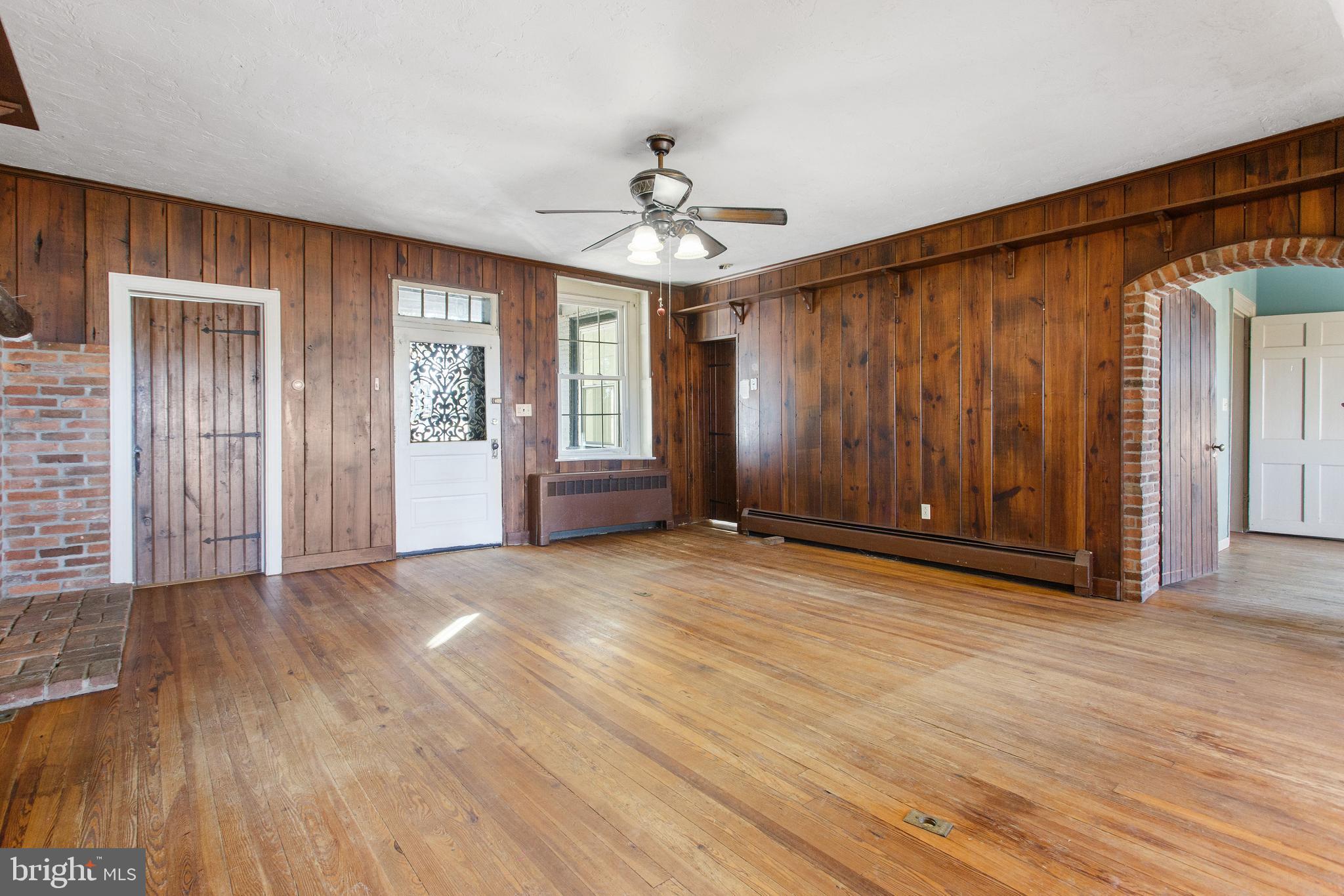 1120 Hanover Pike Littlestown, PA 17340 - Photo 10 of 50