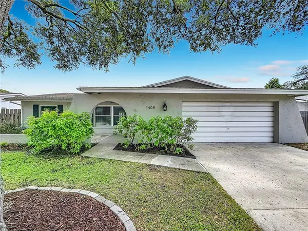 $459,000 | 1405 Overcash Drive, Dunedin, FL 34698