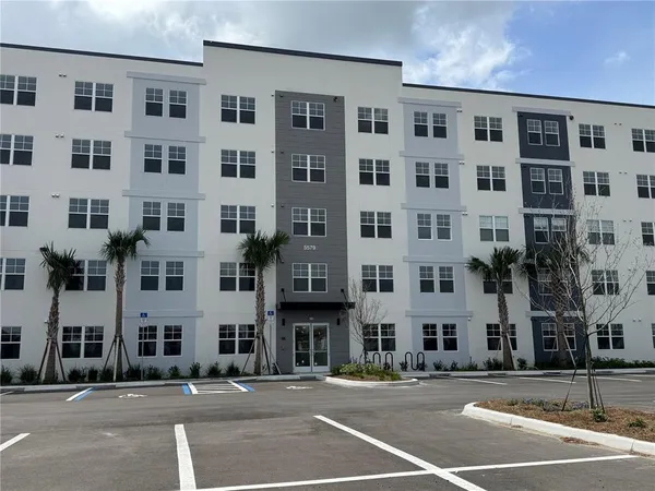 $1,830 | 5579 Millennia Park Drive, Unit 322, Orlando, FL 32839