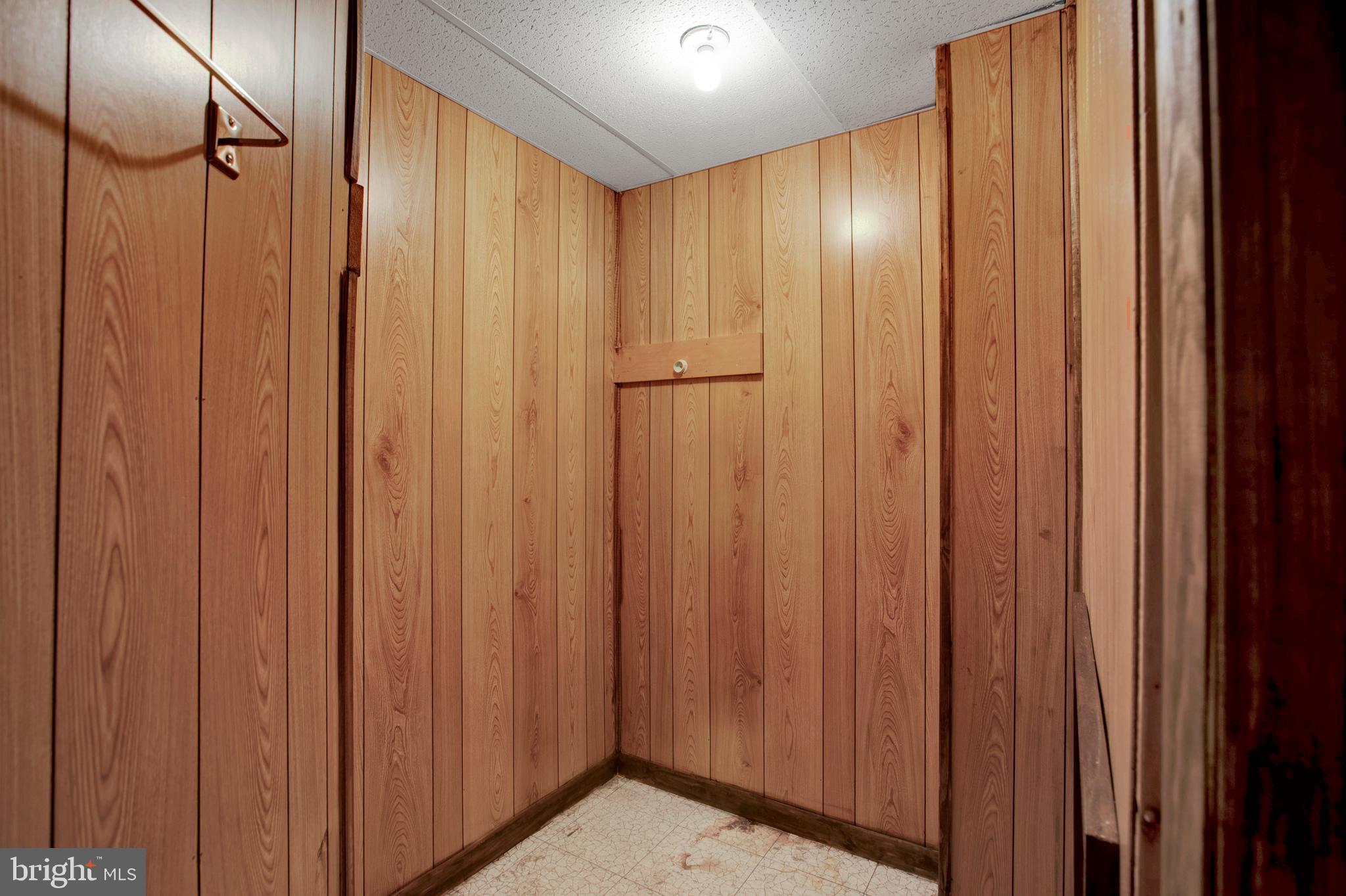 6811 Coolridge Road Temple Hills, MD 20748 - Photo 40 of 56 Walk-in closet in lower level office!