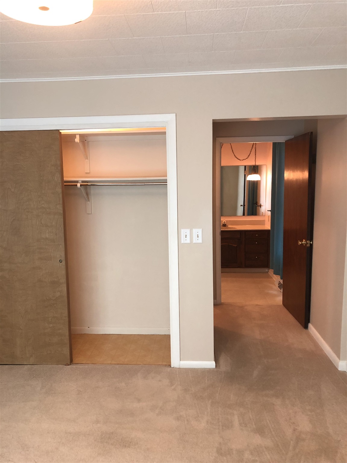 610 12B Road Bourbon, IN 46504 - Photo 11 of 35 Gallery Image 11