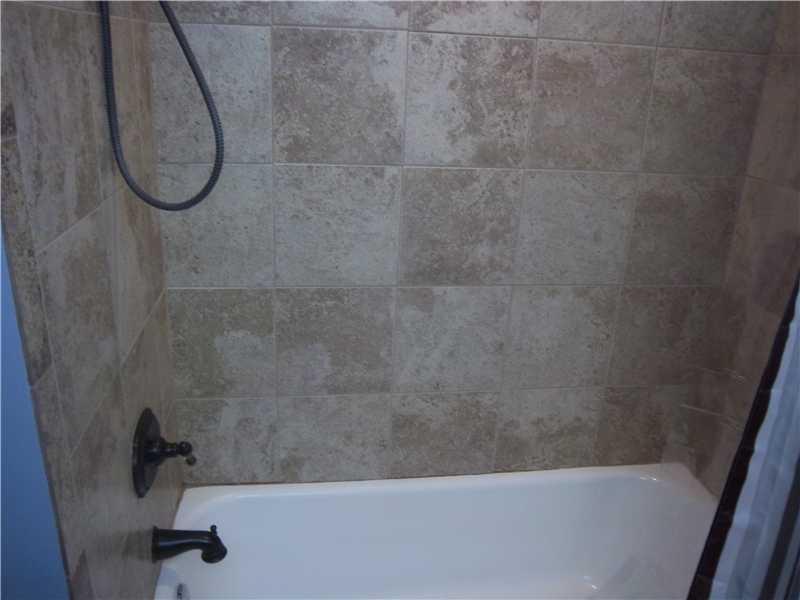 101 Hillendale Road Pittsburgh, PA 15237 - Photo 11 of 22 Full Bath.