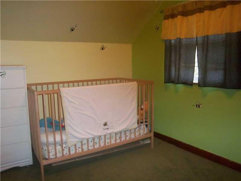 101 Hillendale Road Pittsburgh, PA 15237 - Photo 14 of 22 Bedroom.