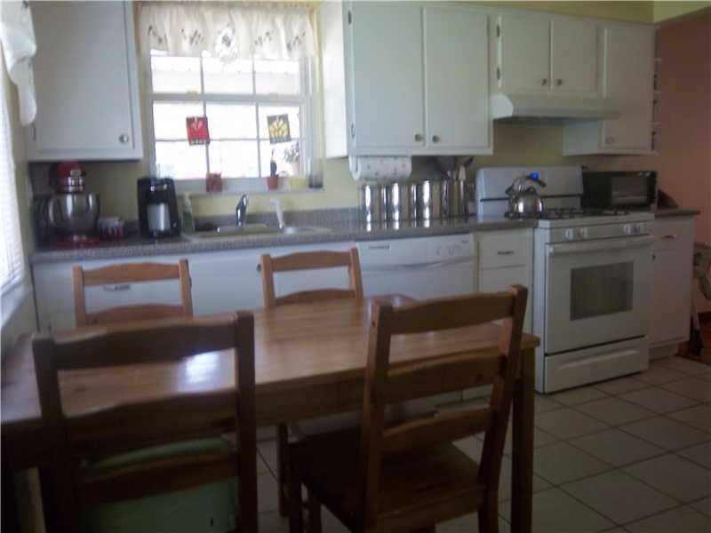 101 Hillendale Road Pittsburgh, PA 15237 - Photo 3 of 22 Kitchen.