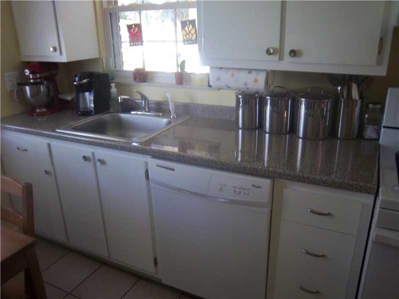 101 Hillendale Road Pittsburgh, PA 15237 - Photo 4 of 22 Kitchen.