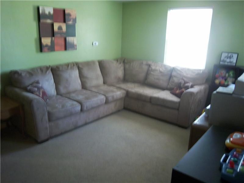 101 Hillendale Road Pittsburgh, PA 15237 - Photo 9 of 22 Living Room.