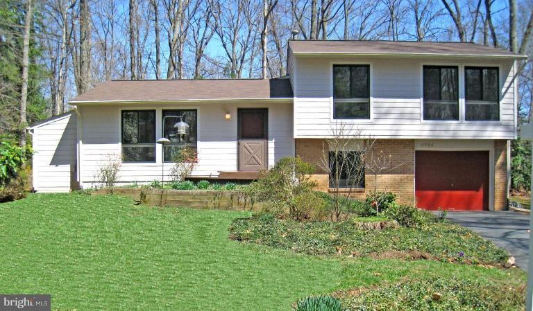 11706 Blue Smoke Trail Reston, VA 20191 - Photo 1 of 17 Exterior (Main)