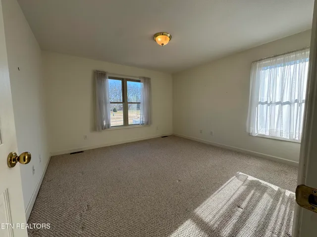 $529,000 | 103 Oohleeno Way, Loudon, TN 37774