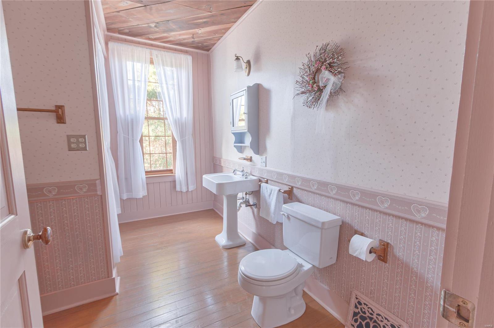 1113 Troy Road Edwardsville, IL 62025 - Photo 22 of 43 Gallery Image 22