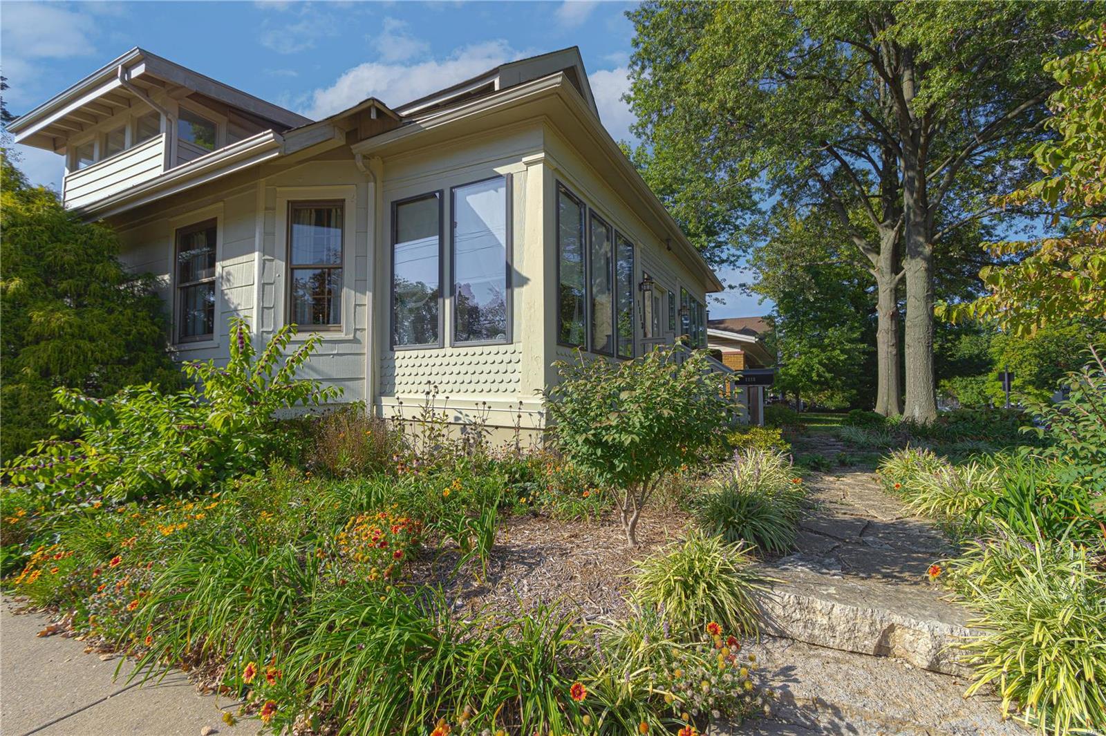 1113 Troy Road Edwardsville, IL 62025 - Photo 3 of 43 Gallery Image 3