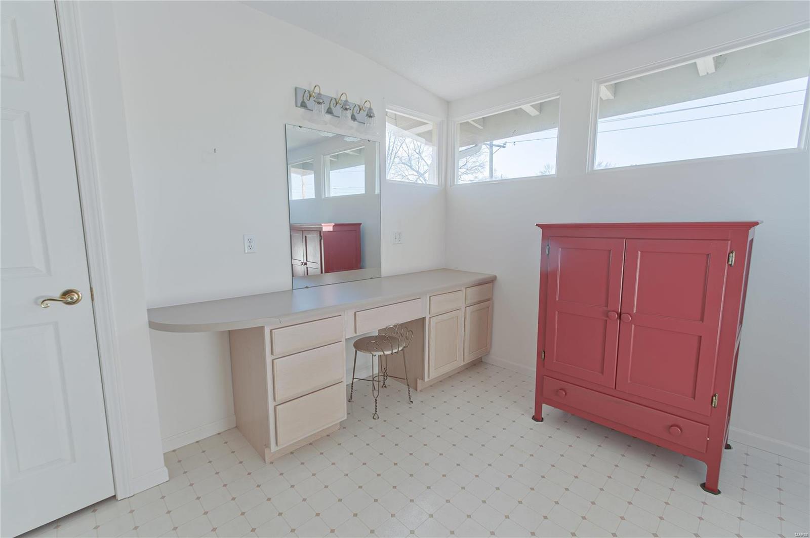1113 Troy Road Edwardsville, IL 62025 - Photo 35 of 43 Gallery Image 35