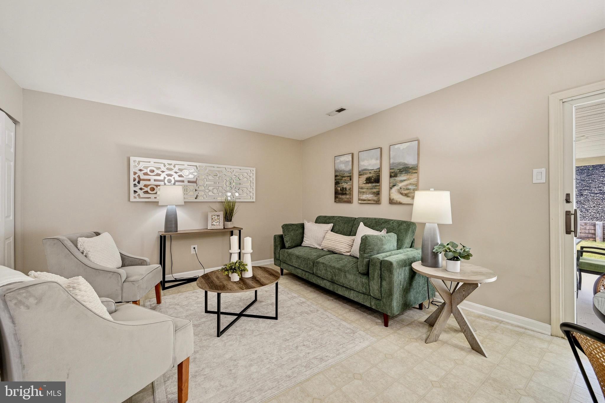 9526 Hallhurst Road Baltimore, MD 21236 - Photo 24 of 50