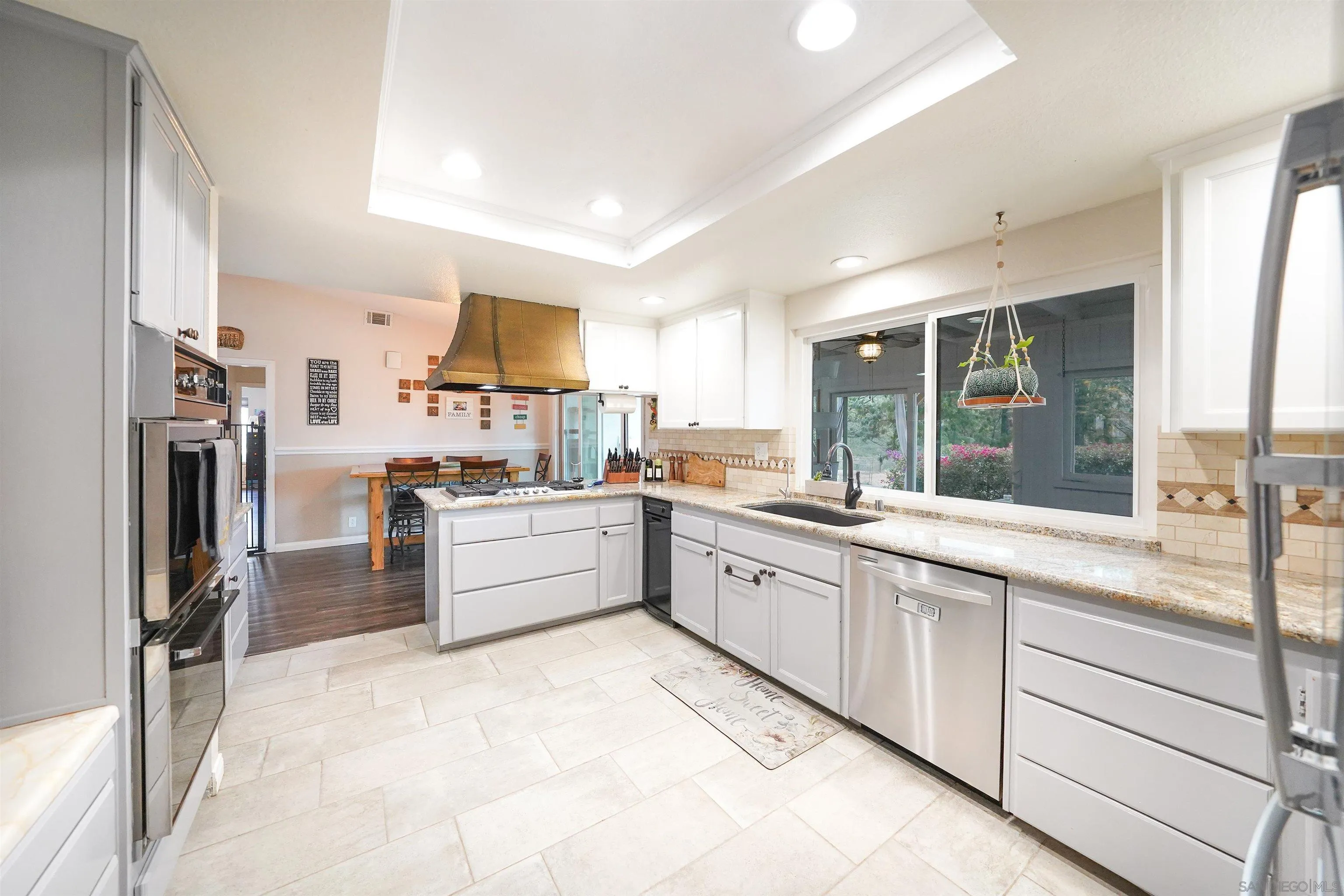 24563 Del Amo Road Ramona, CA 92065 - Photo 24 of 59 Kitchen