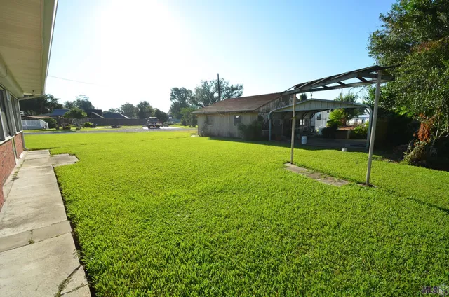 $215,000 | 1613 Bayou Black Drive, Houma, LA 70360