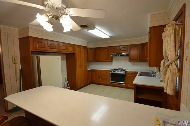 $215,000 | 1613 Bayou Black Drive, Houma, LA 70360